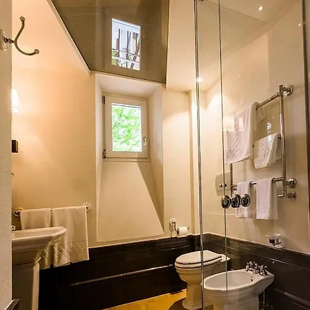 Villa Sleeps 21 With Pool And Air Con *